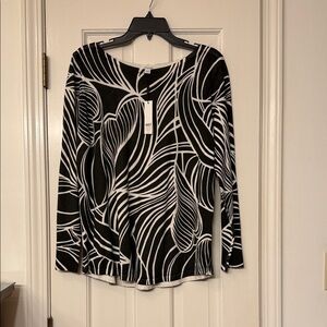 Chico's Black and White Leaf Pattern Long Sleeve Sweater